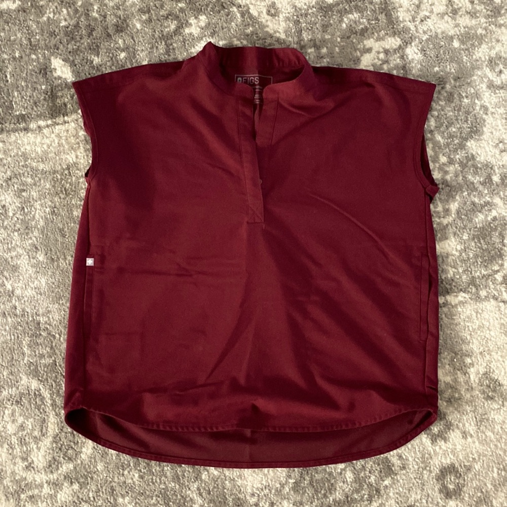 FIGS Scrub Top